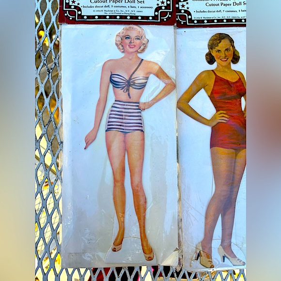Vintage 1993 Movie Star Cutout Paper Doll Set/2 Lana Turner,Paulette Goddard - Picture 9 of 15